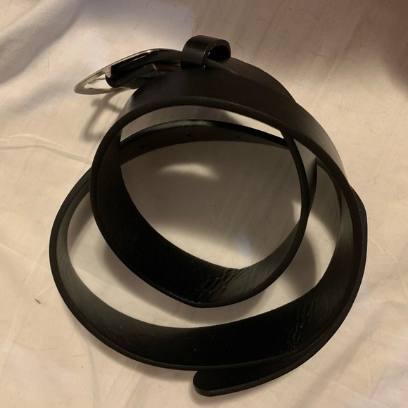 Shein Women's Pu Leather Belt in Black, Size 80 - Picture 6 of 7